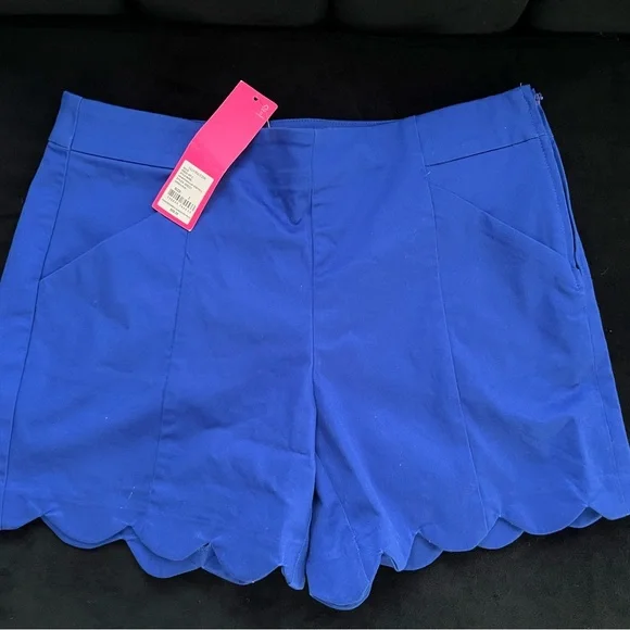 Lilly Pulitzer 5" Arabeth Scallop Stretch Short in corsica blue. Size 2. - Picture 3 of 7